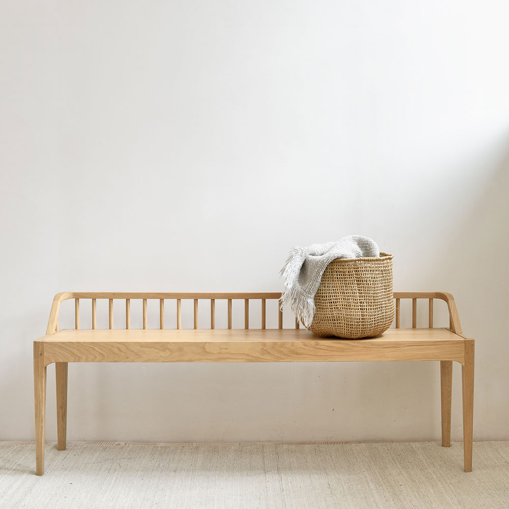 Spindle Back Bench | Oak – Blacks of Sopwell