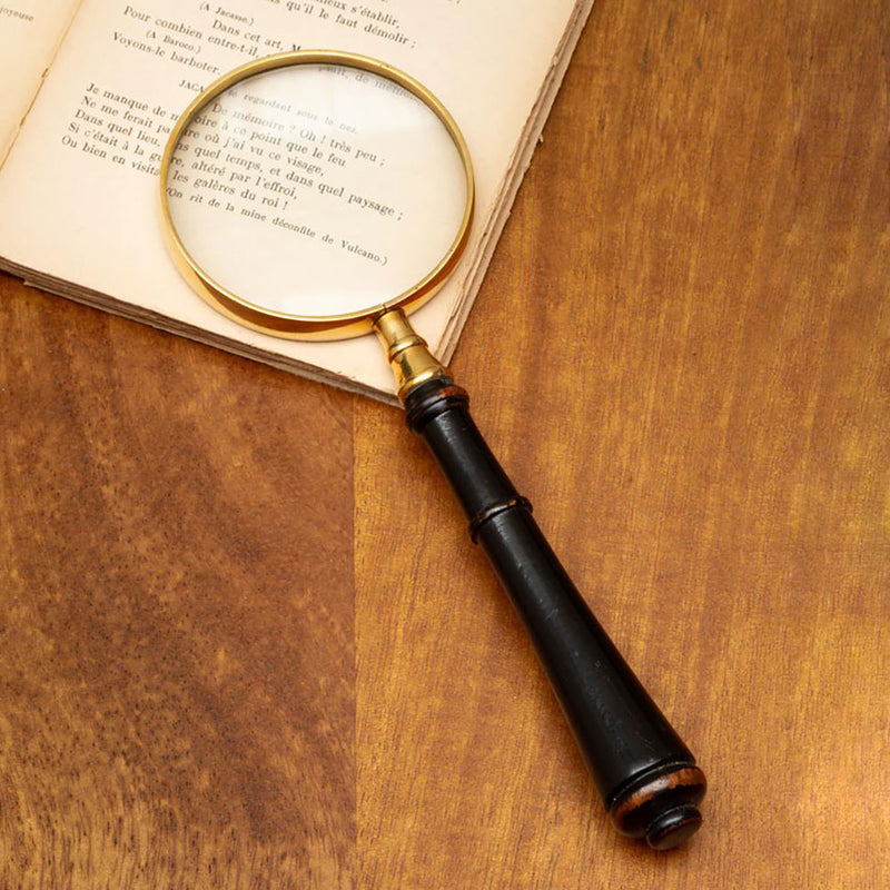 Black Handle Magnifying Glass