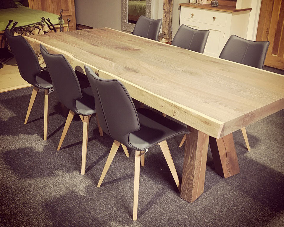 New: River Oak Table