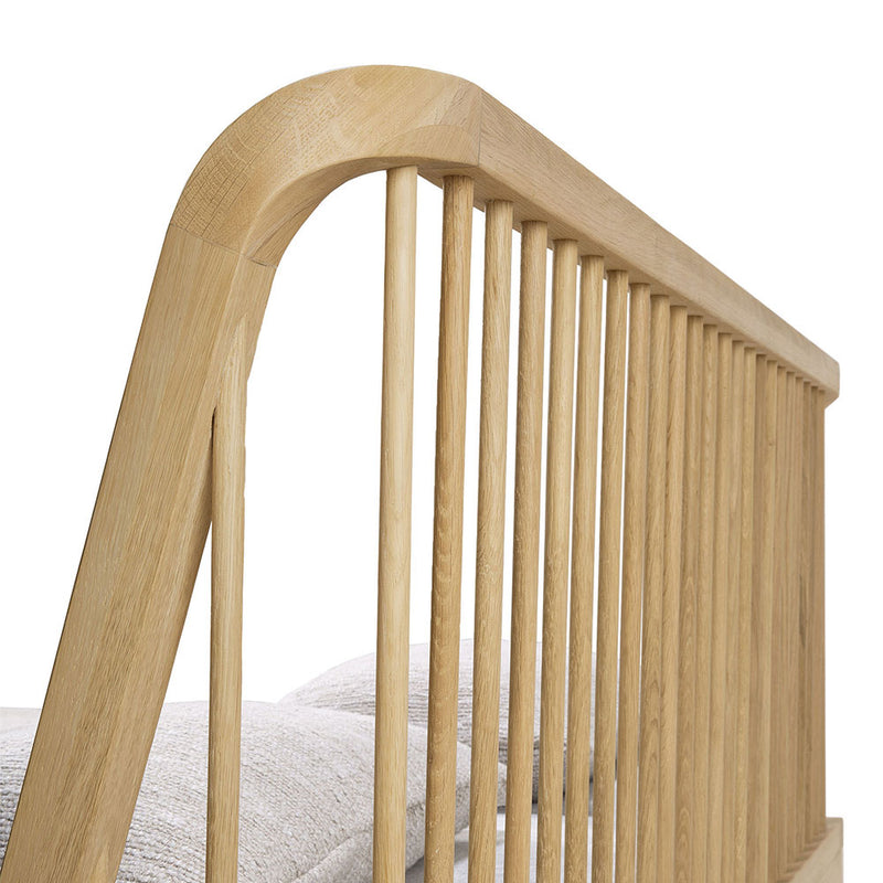 Oak Spindle bed