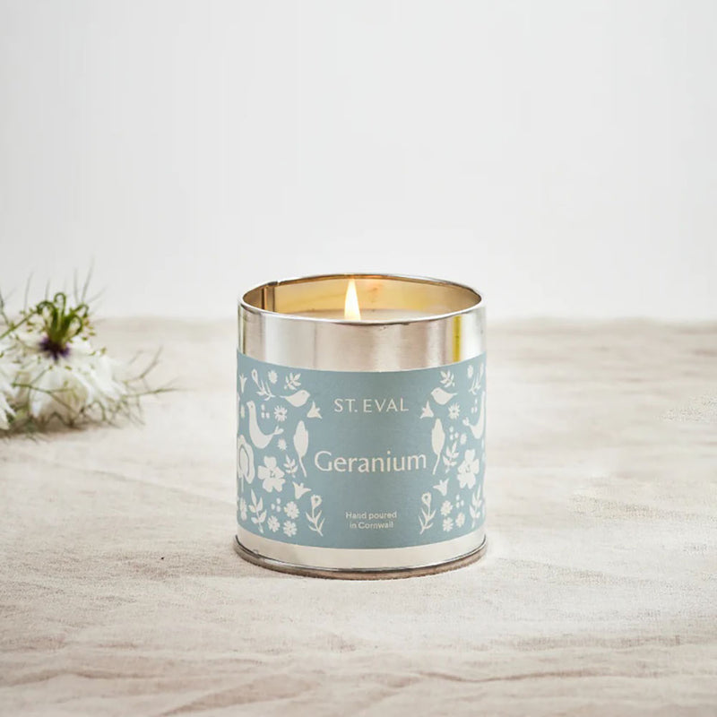 'Geranium' Candle Tin